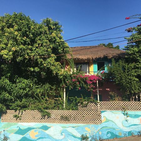Confetti House Hotel Quy Nhơn Kültér fotó