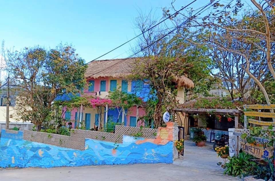 Confetti House Hotel Quy Nhơn Kültér fotó